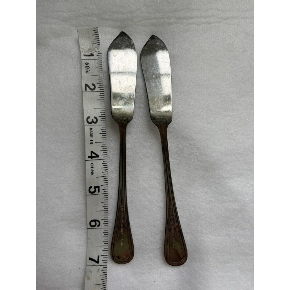 Wallace Stainless WAS 225 pattern Master Butter Knife Glossy Outline China Two